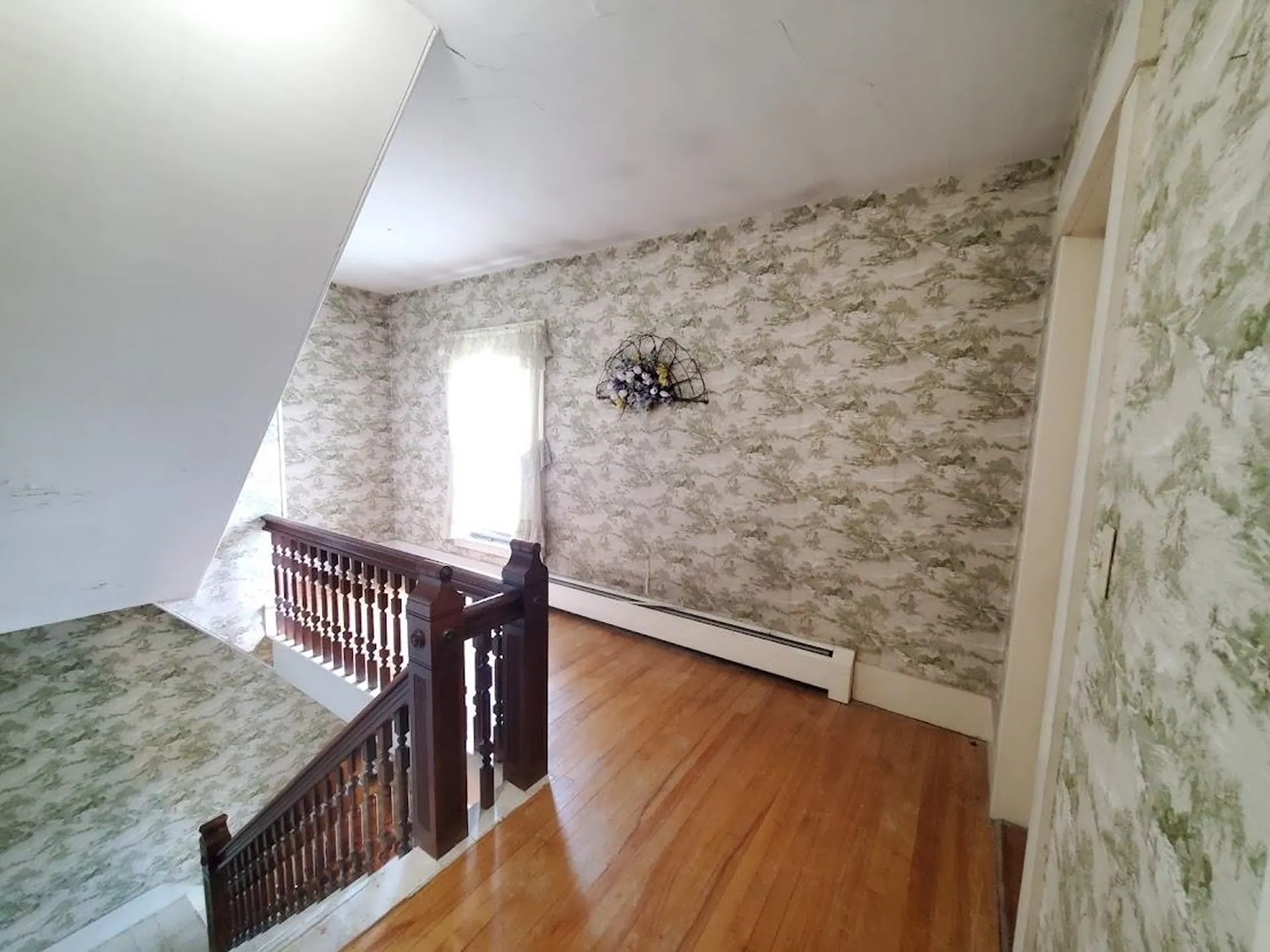 27 Seminary Road Lebanon NH 03784
