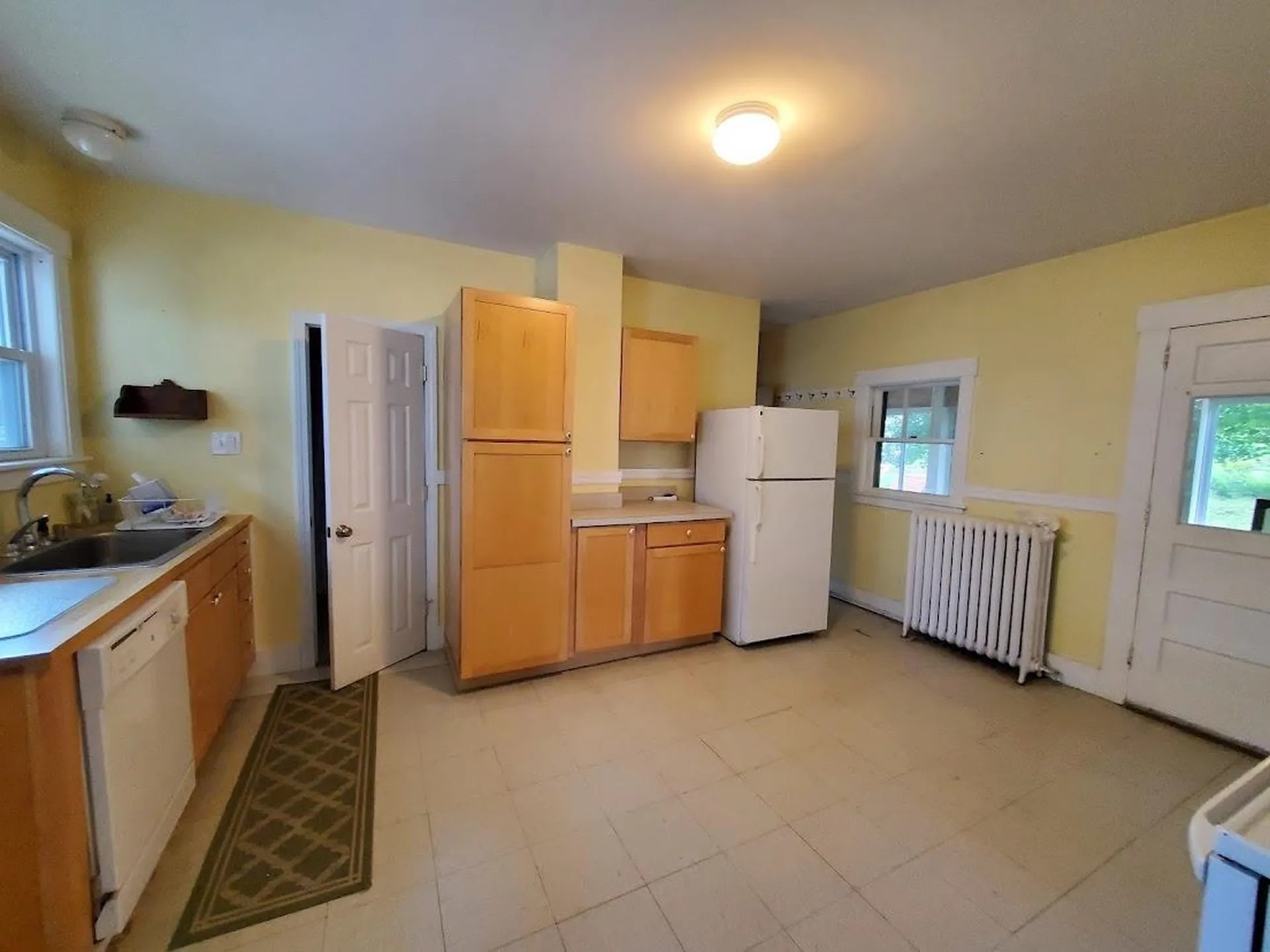 27 Seminary Road Lebanon NH 03784