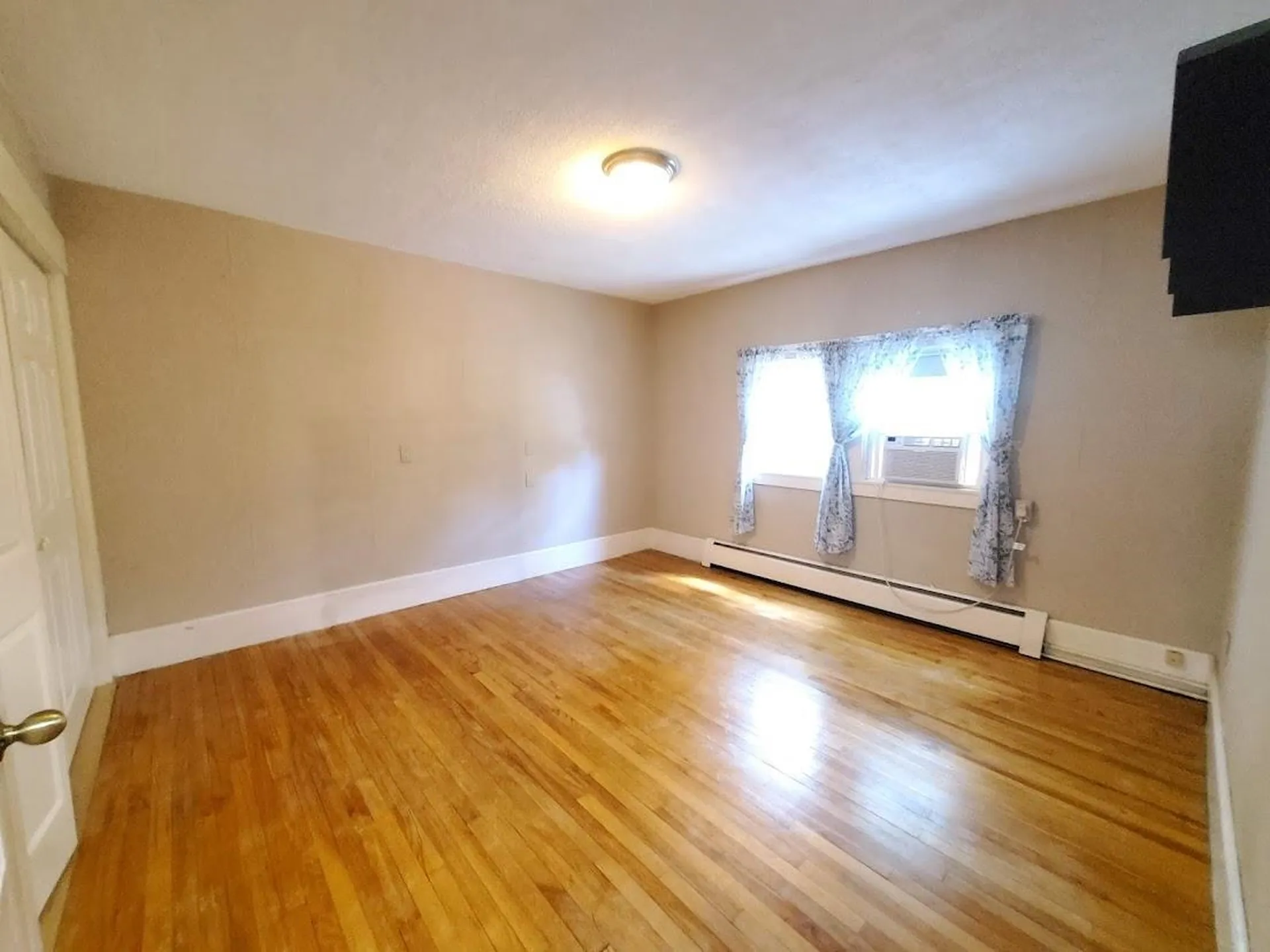 27 Seminary Road Lebanon NH 03784