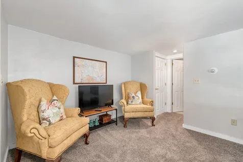 2 Farmhouse Lane Wolfeboro NH 03894