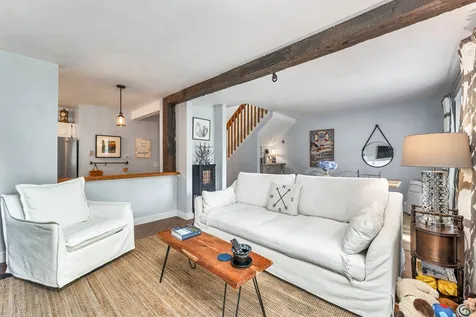 2 Farmhouse Lane Wolfeboro NH 03894