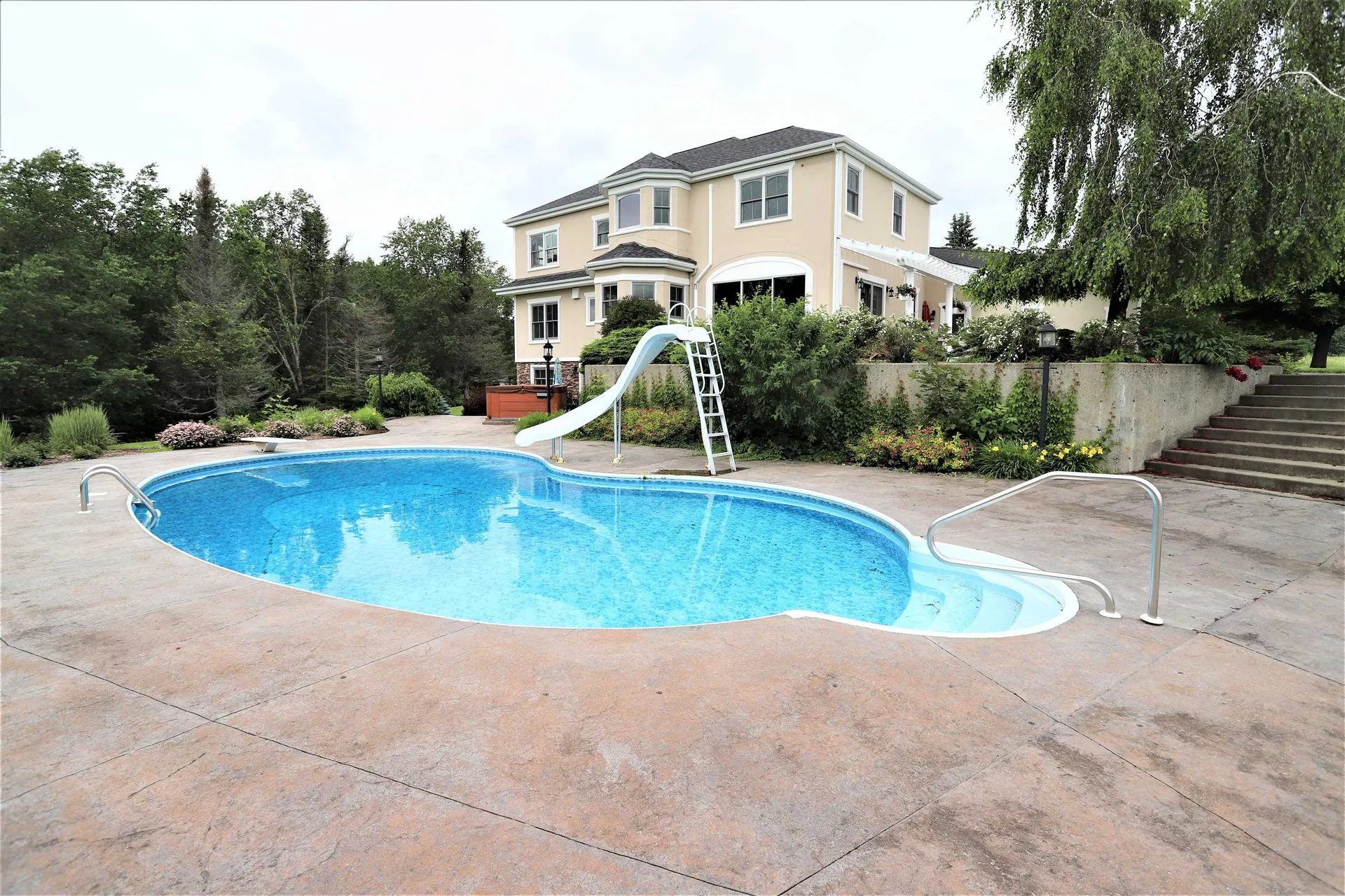 1999 Nelson Hill Derby VT 05829