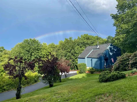 4 Jewell Lane Derry NH 03038