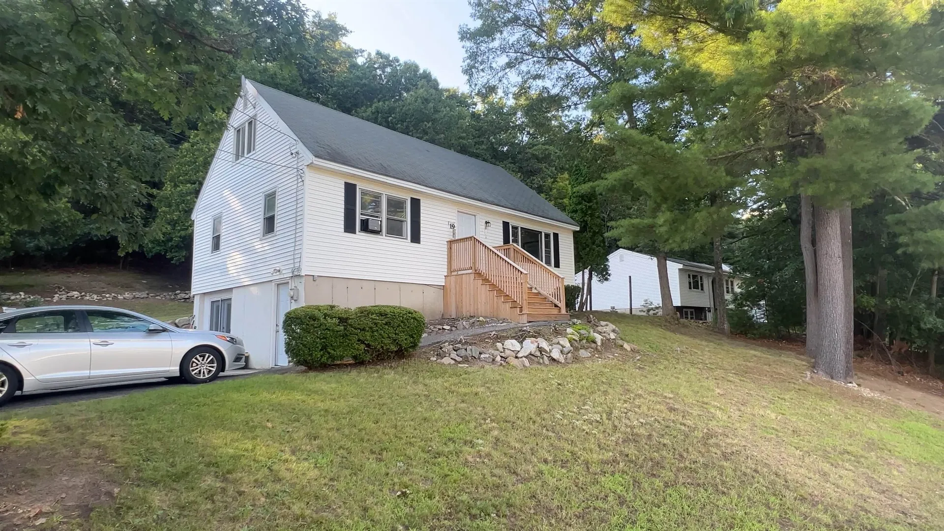 19 Shady Lane Nashua NH 03062