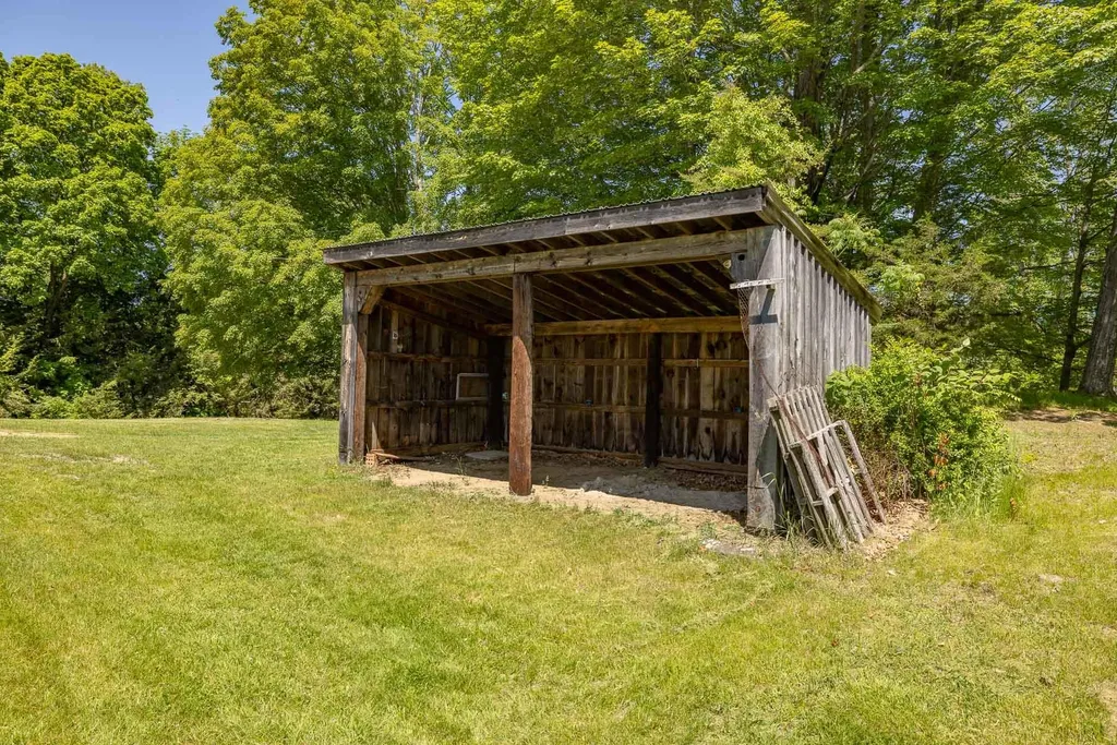 310 Middle Road Brentwood NH 03833