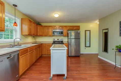 457 1st Nh Turnpike Northwood NH 03261
