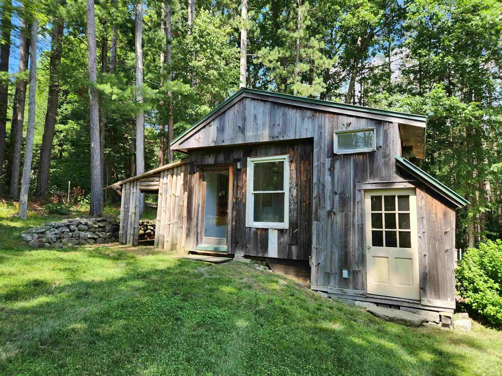407 Monadnock Street Troy NH 03465