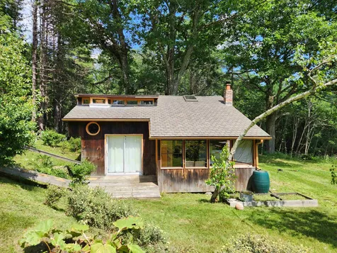 407 Monadnock Street Troy NH 03465