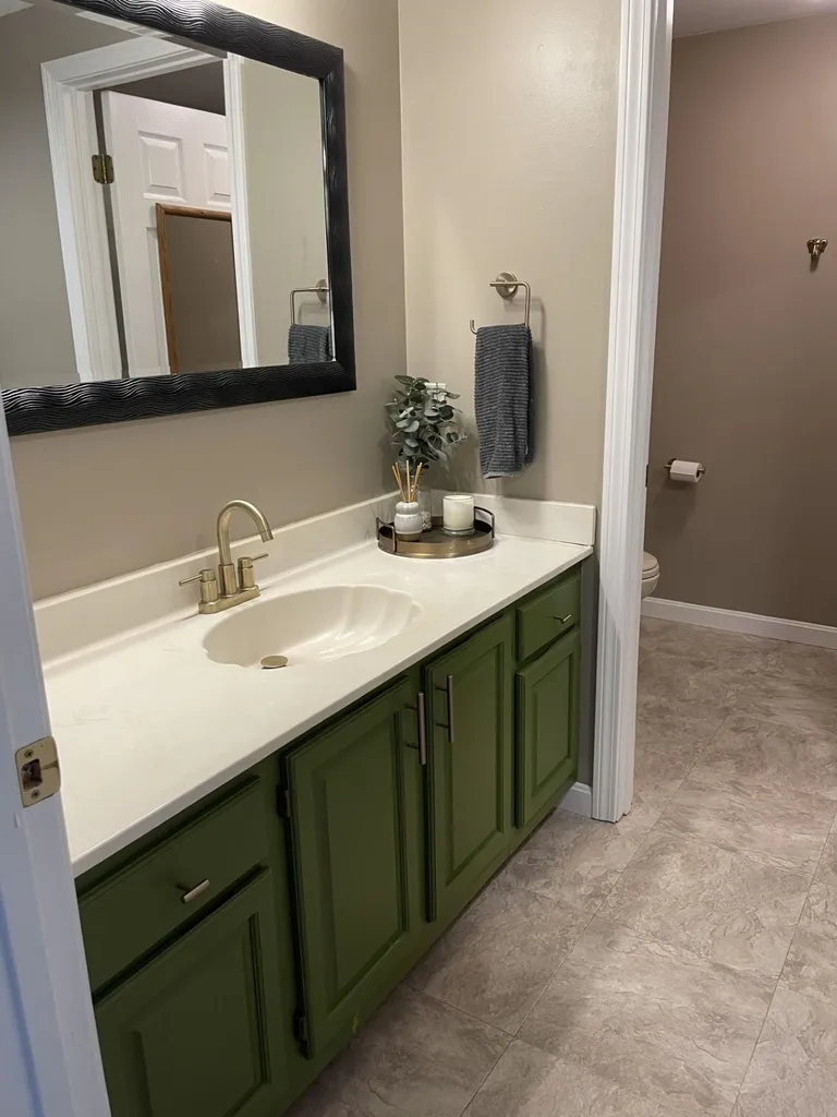 9 Skyview Circle Keene NH 03431
