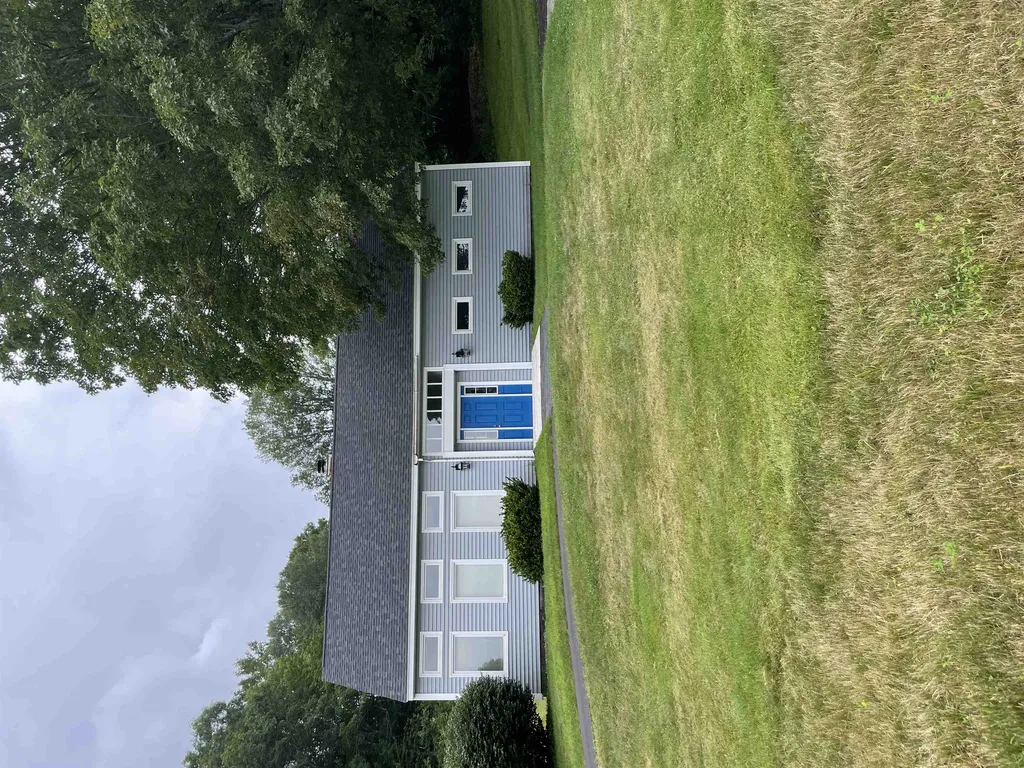 9 Skyview Circle Keene NH 03431