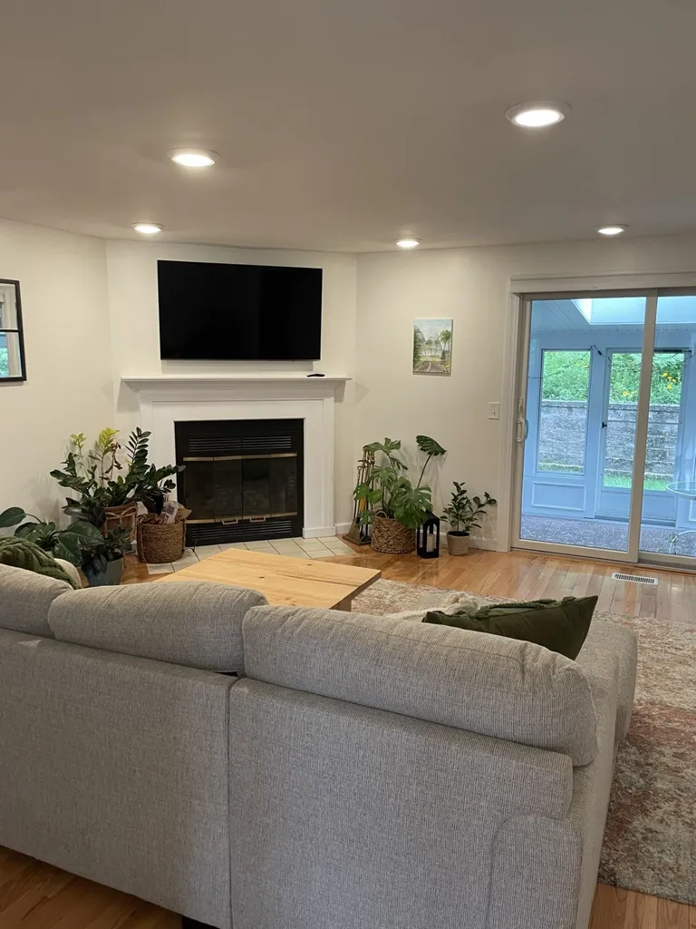 9 Skyview Circle Keene NH 03431
