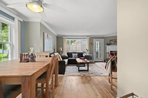 27 Williamsburg Circle Laconia NH 03246