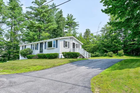 106 Fairview Avenue Conway NH 03818