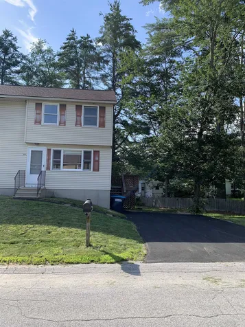 28 Townhouse Road Allenstown NH 03275