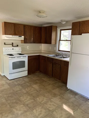 28 Townhouse Road Allenstown NH 03275