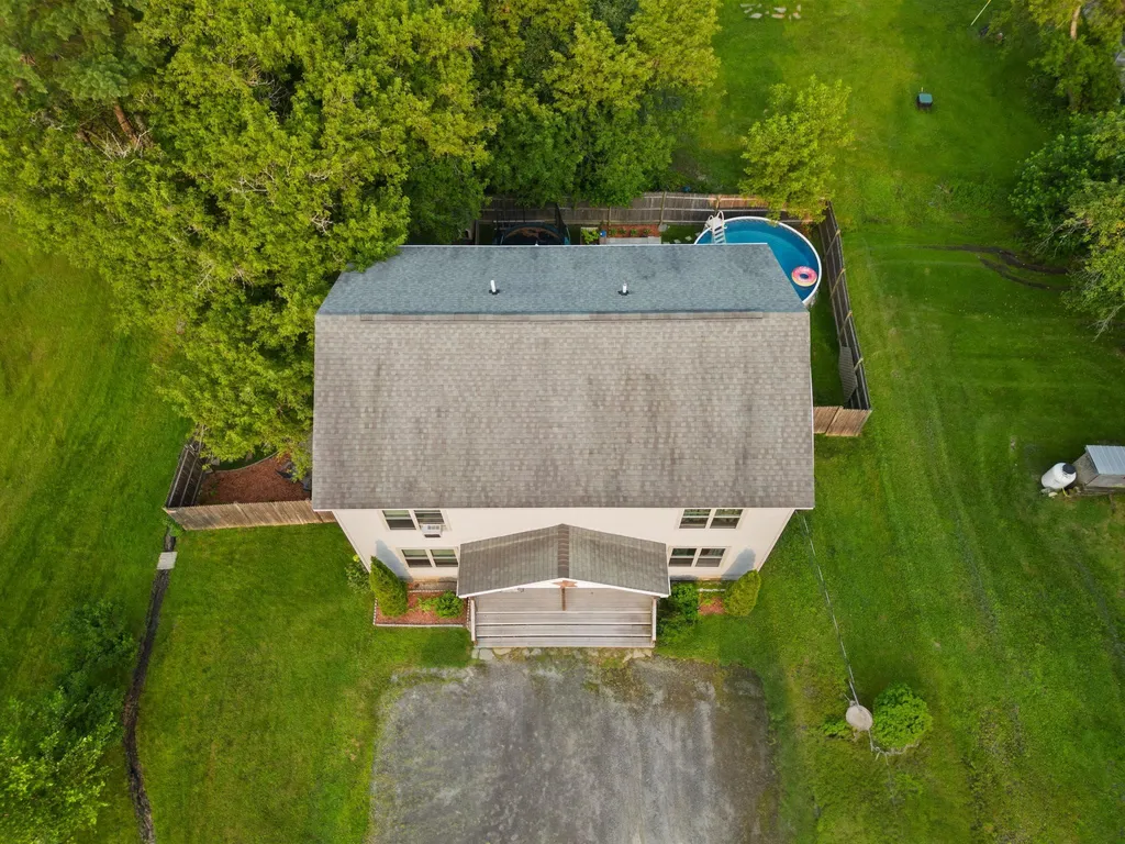 10 Flanders Road Enfield NH 03748