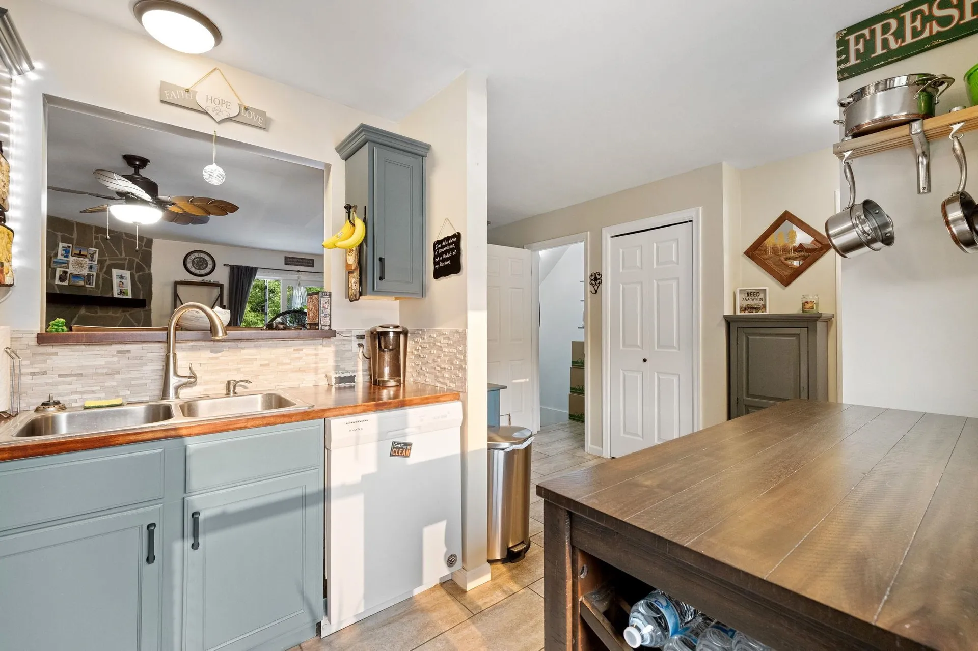 10 Flanders Road Enfield NH 03748