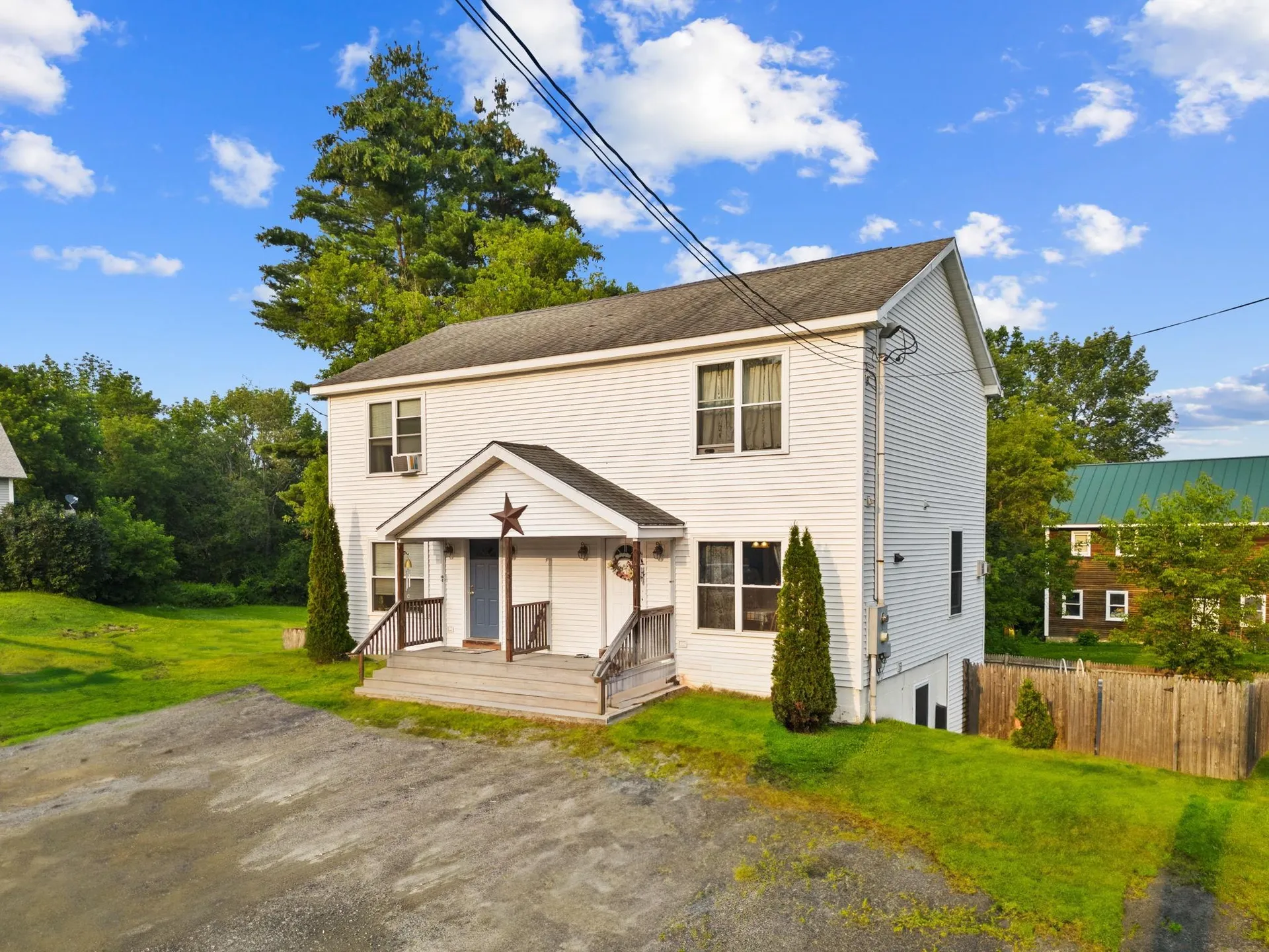 10 Flanders Road Enfield NH 03748