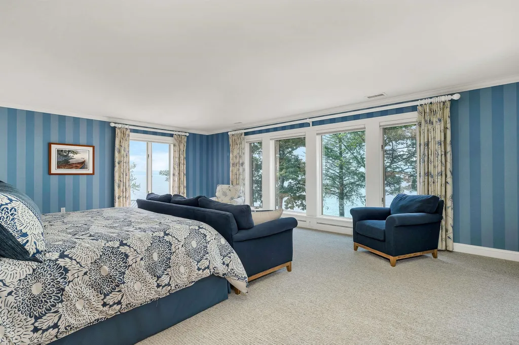 72 Parker Island Road Wolfeboro NH 03894