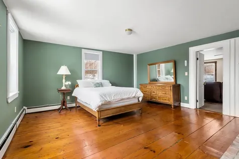 131 North Road East Kingston NH 03827