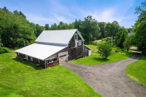 131 North Road East Kingston NH 03827