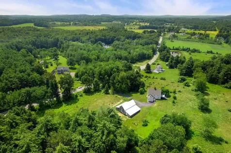 131 North Road East Kingston NH 03827