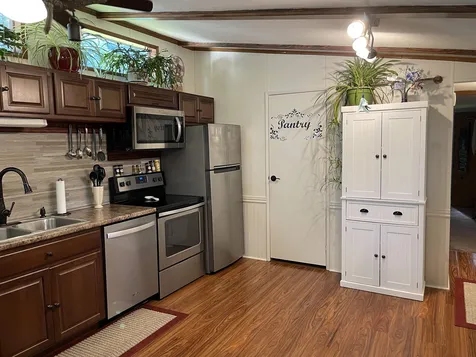 320 Old Lake Shore Road Gilford NH 03249
