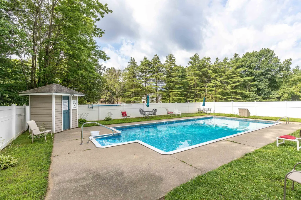 160 Partridge Hill Colchester VT 05446