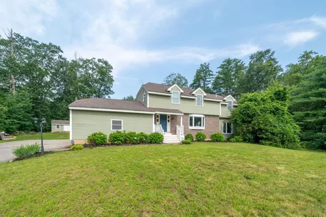 6 Lowell Road Windham NH 03087