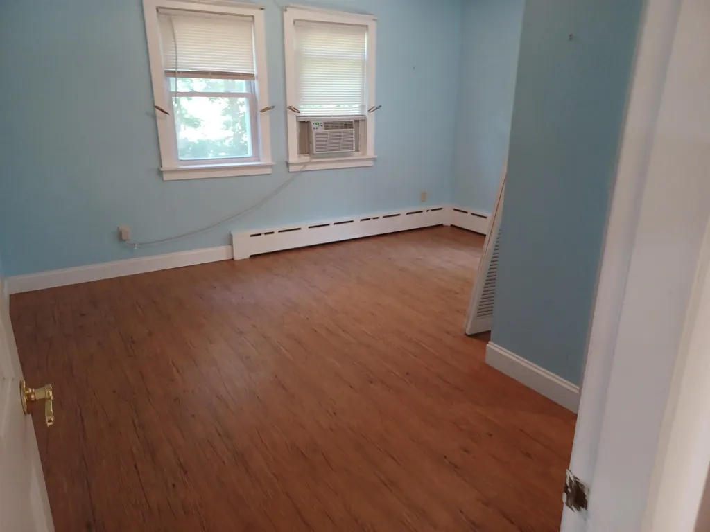 4 Daniel Street Somersworth NH 03878