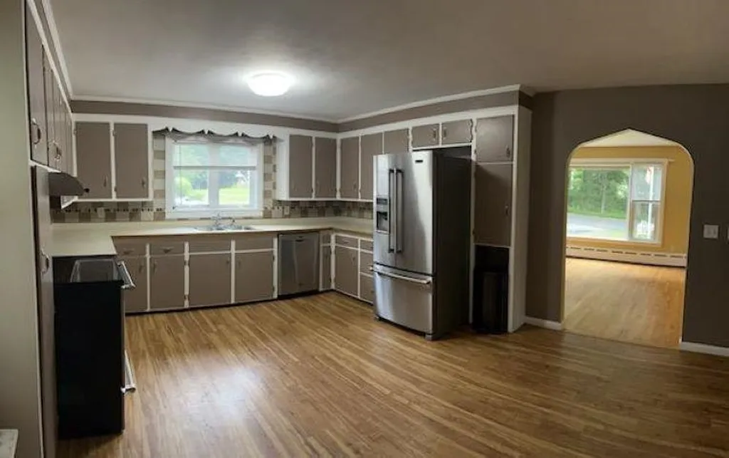 4 Daniel Street Somersworth NH 03878