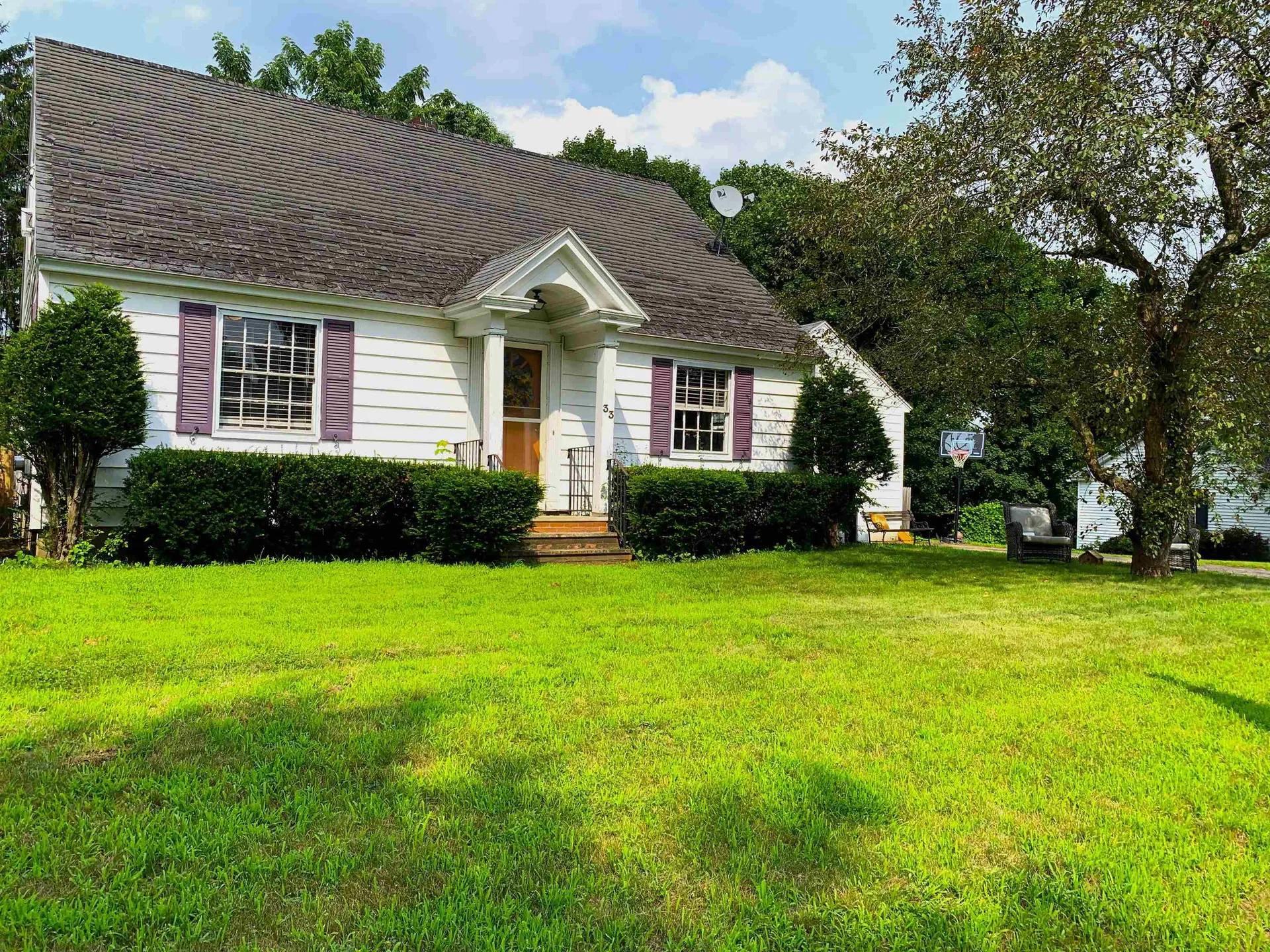 33 Nash Parkway Somersworth NH 03878