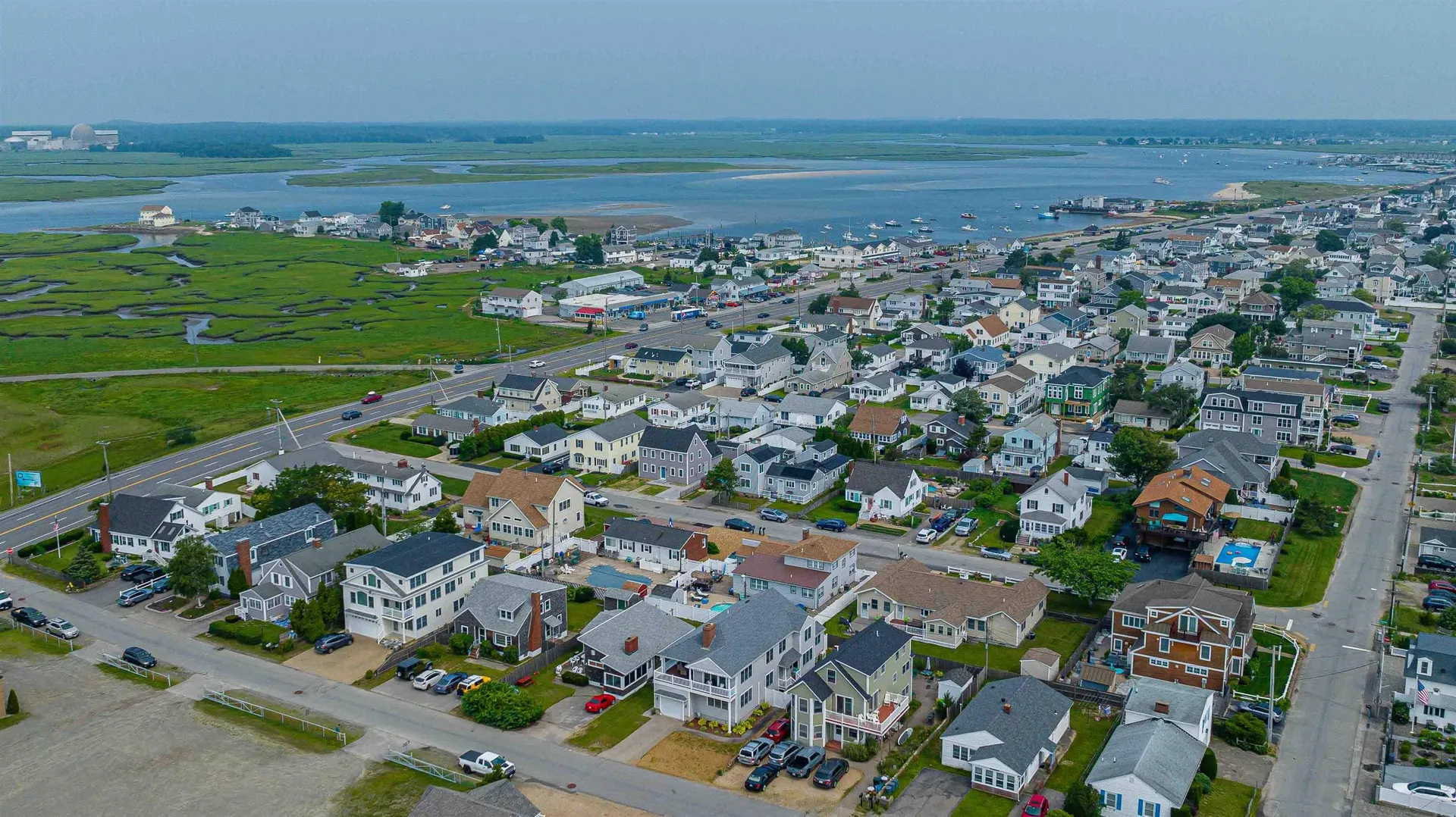 21 Chelmsford Street Seabrook NH 03874