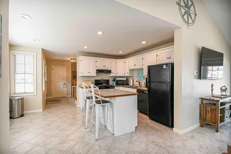 21 Chelmsford Street Seabrook NH 03874
