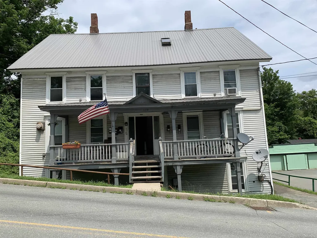 172 Maple Street St. Johnsbury VT 05819