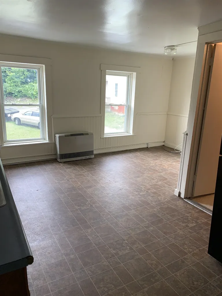 172 Maple Street St. Johnsbury VT 05819