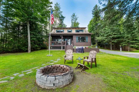 3262 North Main Street Pittsburg NH 03592
