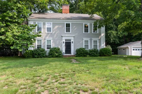 57 Runnells Bridge Road Hollis NH 03049