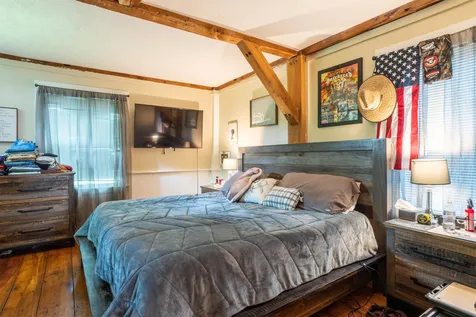 57 Runnells Bridge Road Hollis NH 03049