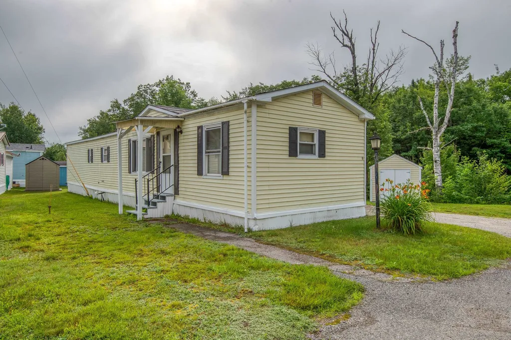141 Lancaster Road Gorham NH 03581