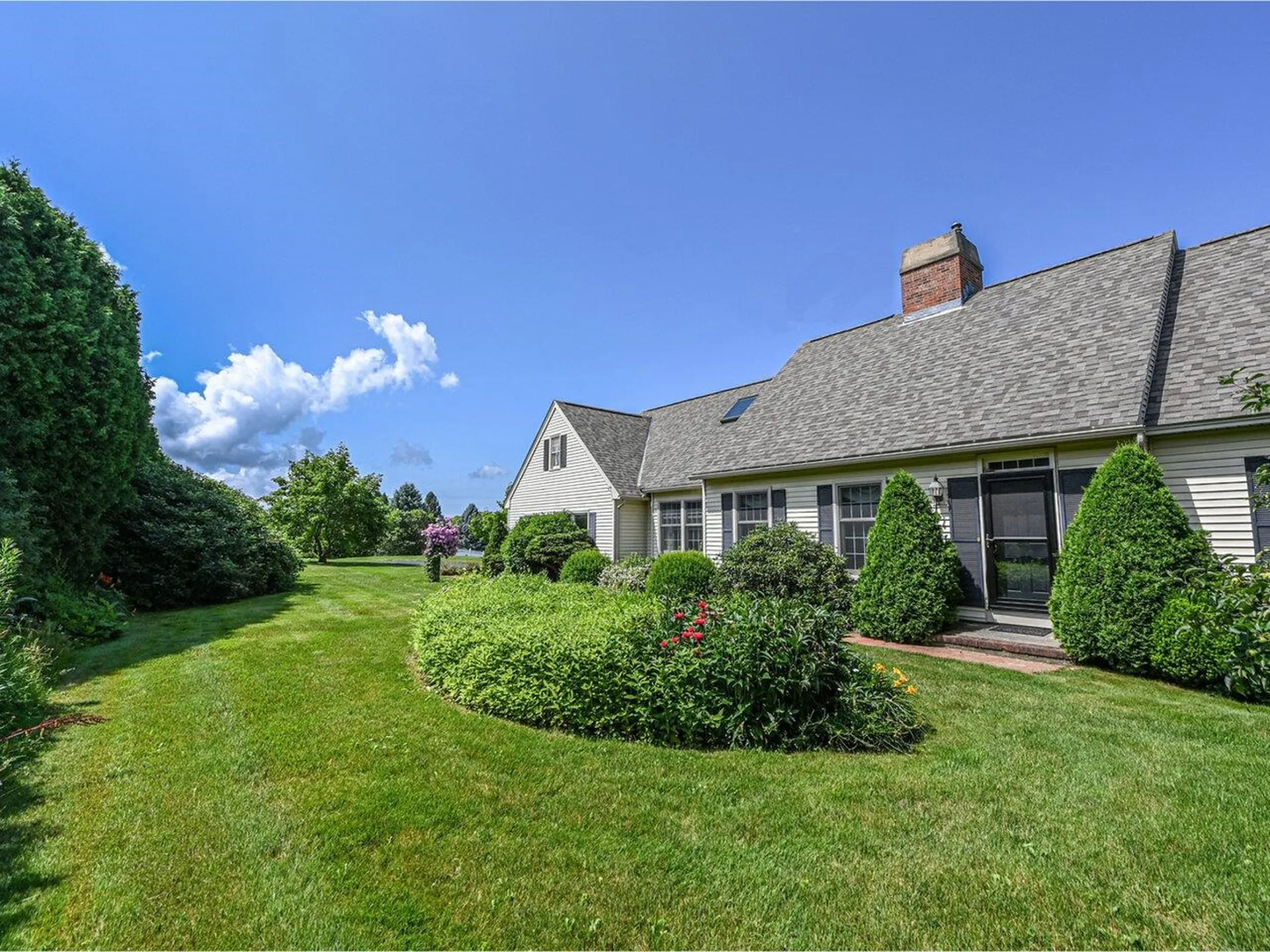 3 Deerfield Road South Burlington VT 05403
