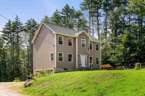 27 Hejo Road Weare NH 03281
