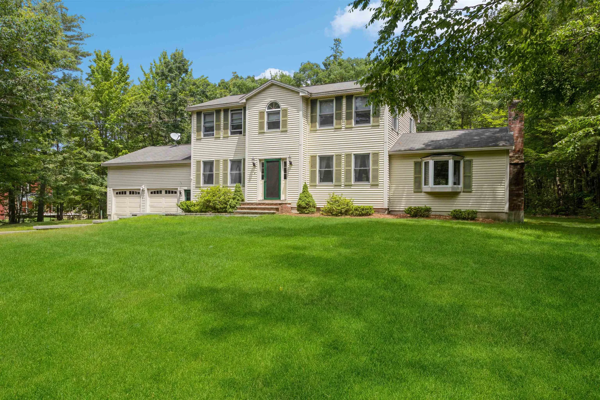 5 Mcdaniels Drive Brookline NH 03033
