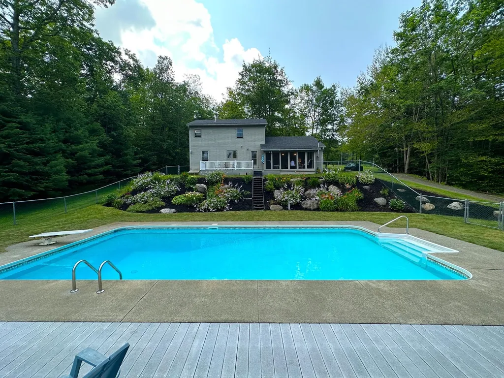 20 Timber Lane Lebanon NH 03766
