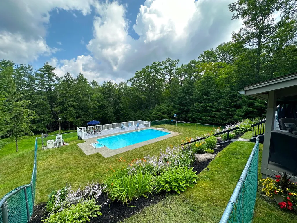 20 Timber Lane Lebanon NH 03766