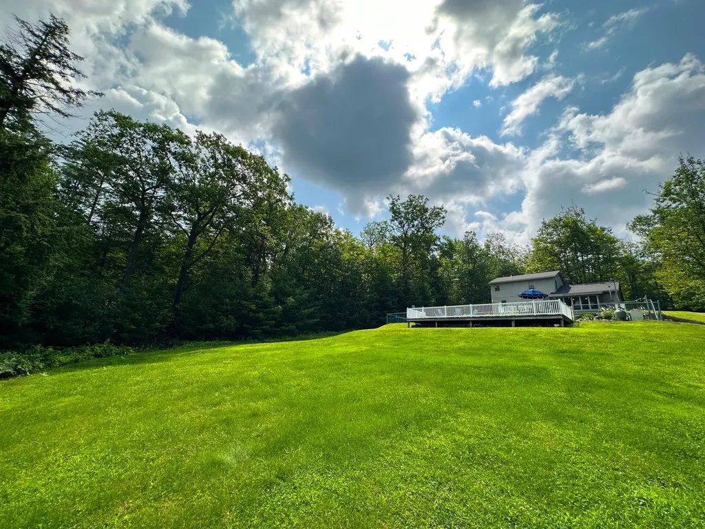 20 Timber Lane Lebanon NH 03766