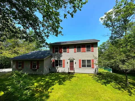 20 Timber Lane Lebanon NH 03766