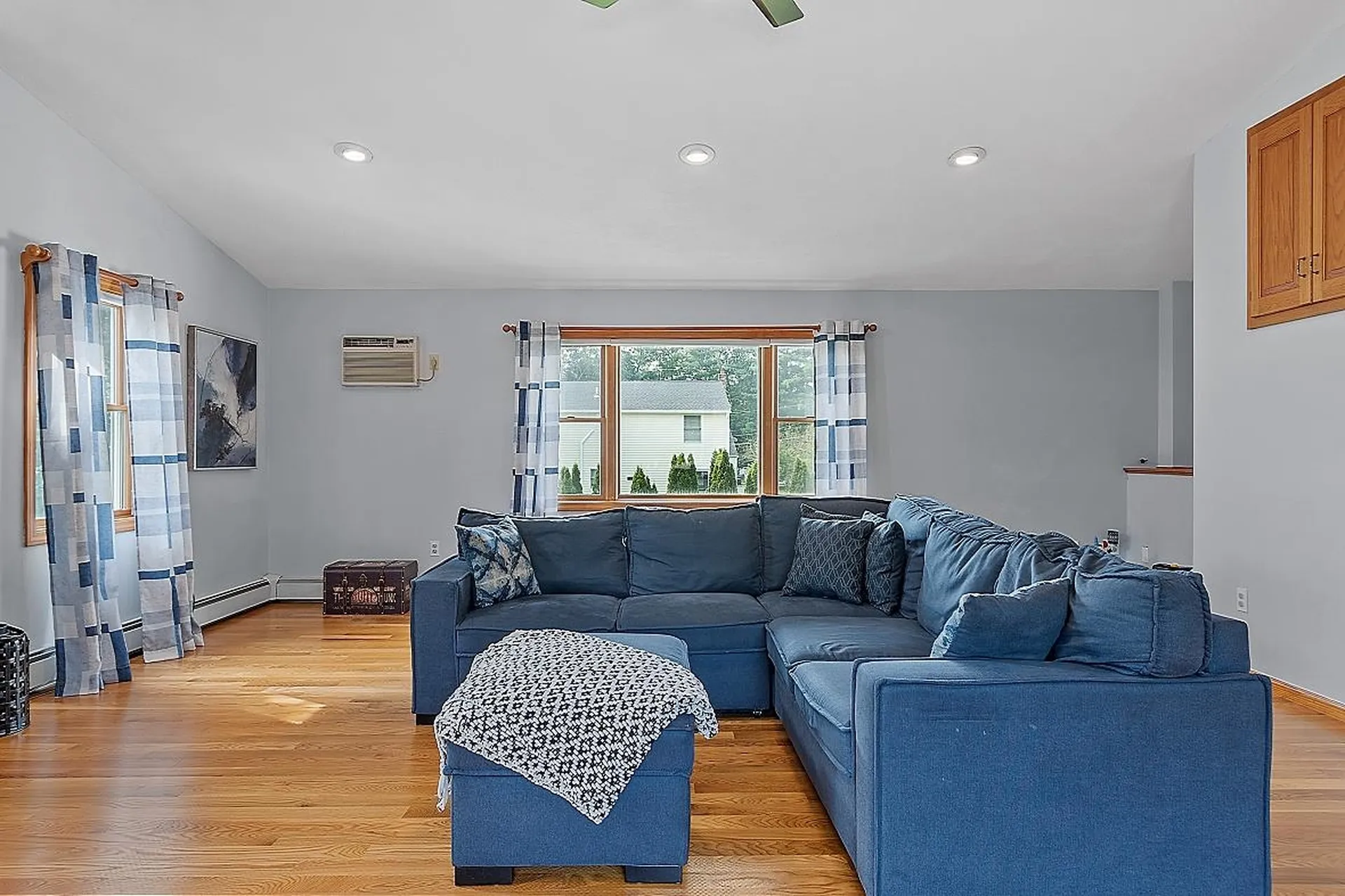 48 Elmwood Avenue Salem NH 03079