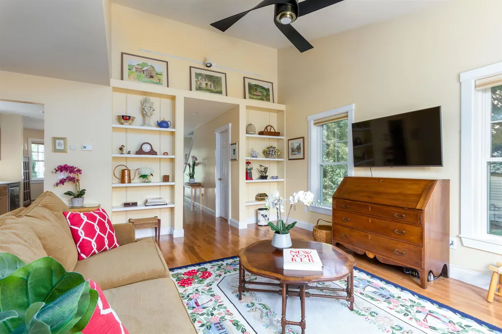 310 Commons Road Williston VT 05495