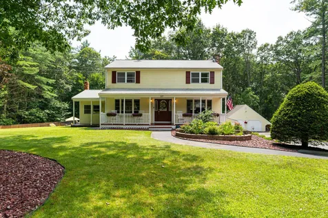57 Tallant Road Pelham NH 03076